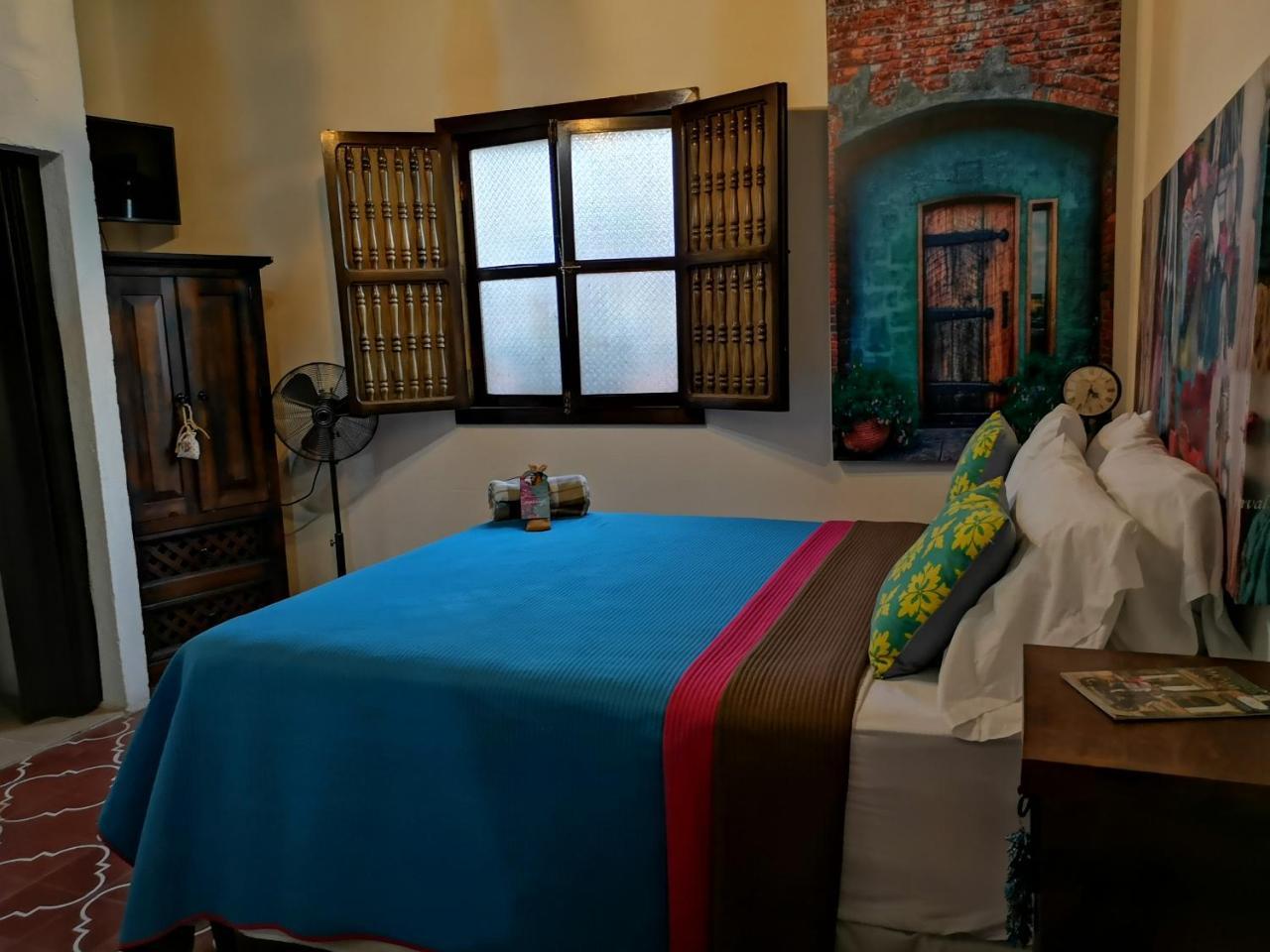 Hotel Posada Del Rosario Antigua Esterno foto